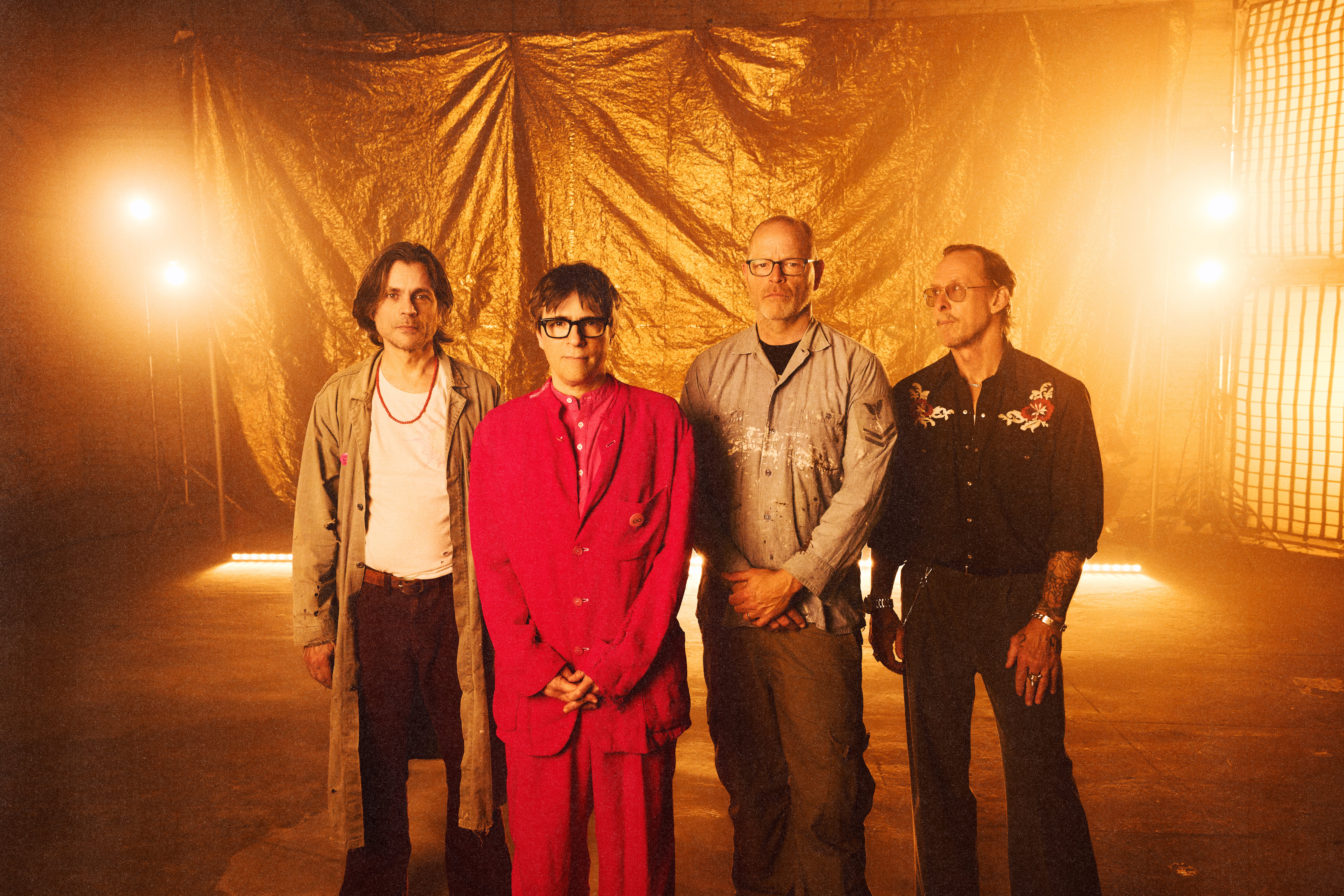 Weezer Tickets - Dallas, TX - American Airlines Center - Sat, Oct